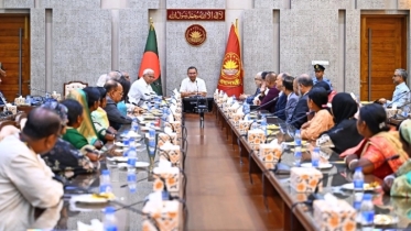 সমাজের সবাই এগিয়ে এলে অনেক বড় সমস্যার সমাধান সম্ভব: প্রধানমন্ত্রী