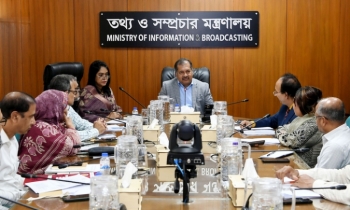 Info minister urges govt. employees to meet public expectation 